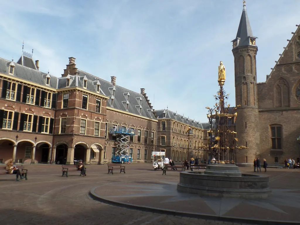 Maff Top Studio Apartment Den Haag