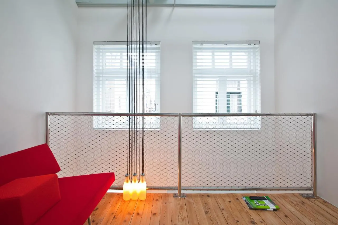 Maff Top Studio Apartment Den Haag 0*,  Niederlande