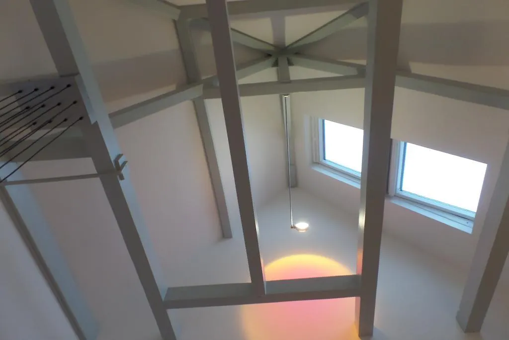 Maff Top Studio Apartment Haag