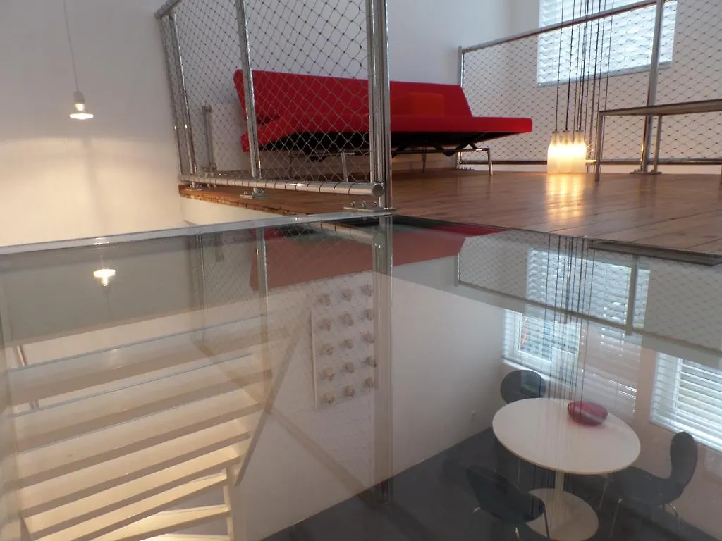 Maff Top Studio Apartment Haag